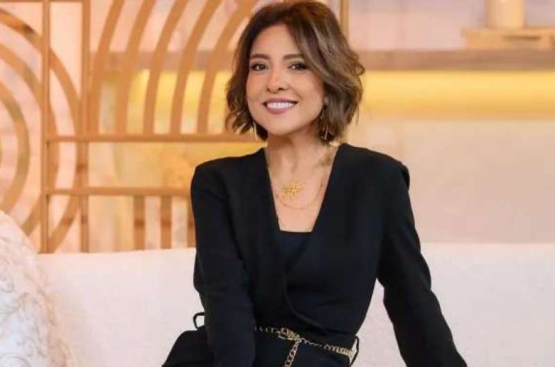 مي كساب تنتظر 5 أعمال فنية جديدة