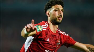 نادٍ جديد يدخل السباق على ضم وسام أبو علي من الأهلي
