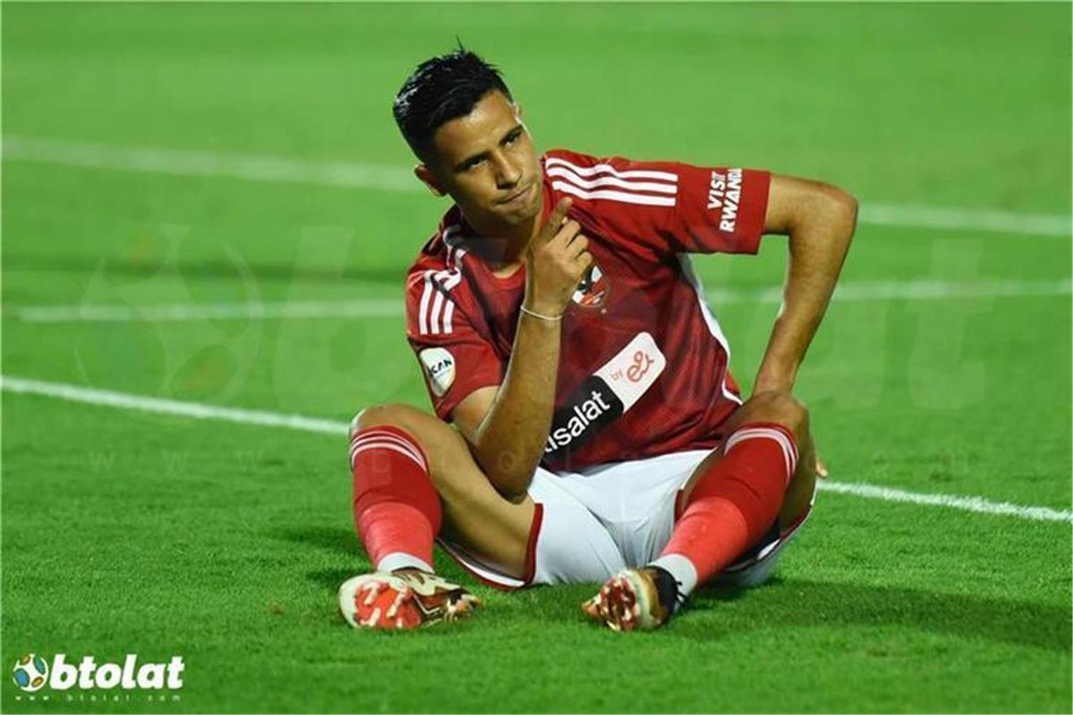 بعد رفض اللاعب لـ سيراميكا كليوباترا.. الأهلي يحسم موقفه من عرض الوداد لضم رضا سليم