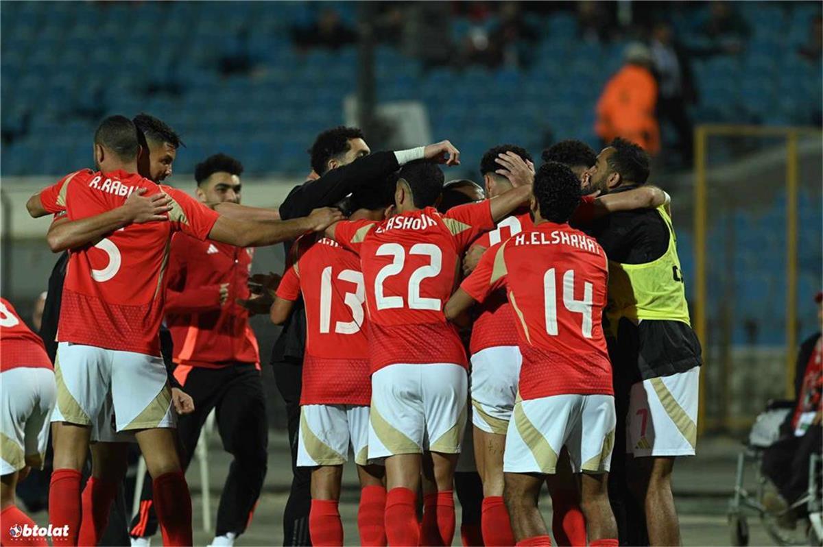3 أندية مغربية تتنافس على ضم لاعب الأهلي