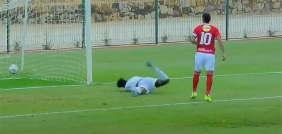 فيديو | محمد شريف وكريم فؤاد يسجلان هدفين رائعين لـ الأهلي أمام البنزرتي