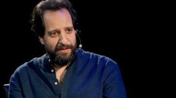 أحمد أمين يعلن وفاة خالته