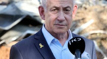 نتانياهو يتعهد “إعادة جميع الرهائن” في غزة خلال زيارته الأولى للكيبوتس الذي شهد خطف أكبر عدد  في هجوم 7 تشرين الأول