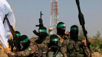 حماس: نجري مشاورات مع الفصائل الفلسطينية بشأن عرض الوسطاء لوقف إطلاق النار بغزة وسنعلن قرارنا النهائي بعد انتهائها