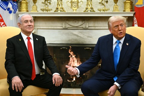 ترامب يستقبل نتنياهو الإثنين في البيت الأبيض لبحث وقف لإطلاق النار في غزة.. غموض وآمال بإنهاء حرب دامية