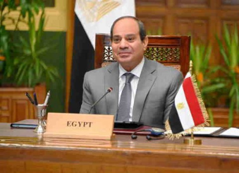 السيسي يصل إلى مالابو للمشاركة في قمة تنسيقية إفريقية