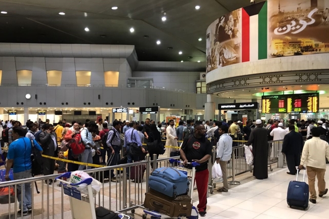 «القوى العاملة»: سريان «إذن مغادرة الوافدة»… و35 ألف مستفيداً حتى الآن