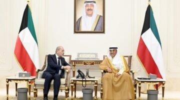 سمو ولي العهد يستقبل نائب رئيس مجلس الوزراء وزير الخارجية الأردني