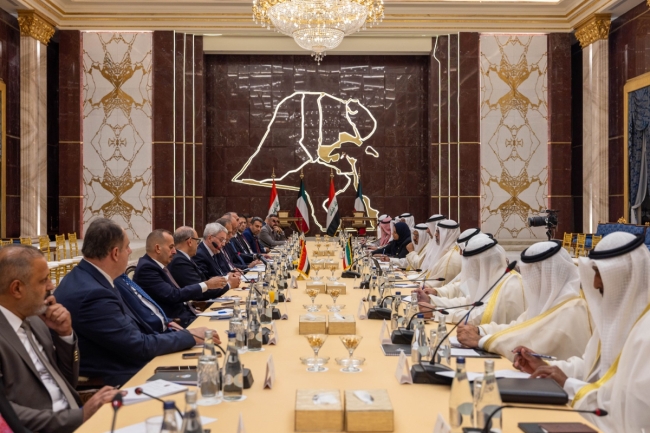 السفير العراقي: اجتماع لجنة ترسيم الحدود البحرية مع الكويت تمّ بأجواء إيجابية