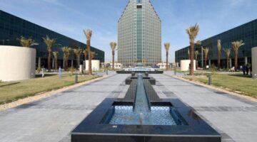 «التطبيقي»: إعادة صرف المكافآت للطالبات المشمولات بأحكام المادة الثامنة