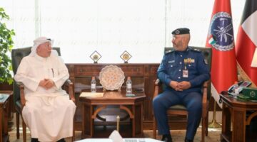 قوة الإطفاء تناقش تعزيز التعاون مع الجمعية الكويتية للحماية من أخطار الحريق