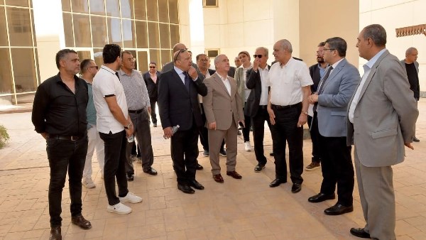 الشوربجي يتفقد “الأهرام الكندية” وأكاديمية أخبار اليوم ومنشآت جامعة “نيو إيجبت”
