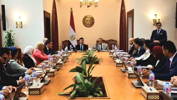 تعزيز التعاون بين الشباب والرياضة والخارجية