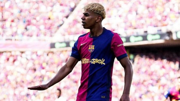 بعد رحيل فاتي.. لامين يامال يفاجئ برشلونة بهذا الأمر