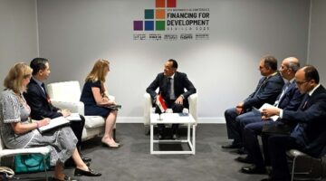 مدبولي يطلب تقديم الدعم اللازم من قبل المجتمع الدولي لمصر