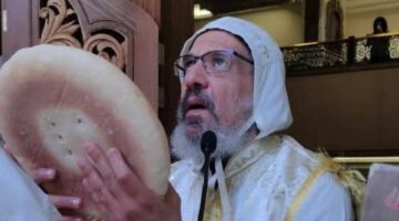 الأنبا انجيلوس يصلي القداس في كنيسة أبي سفين والشهيدة دميانة بشبرا |صور