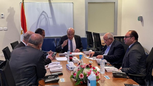 خلل الاتصالات يؤثر على الطيران.. والوزارة تتعامل |تفاصيل