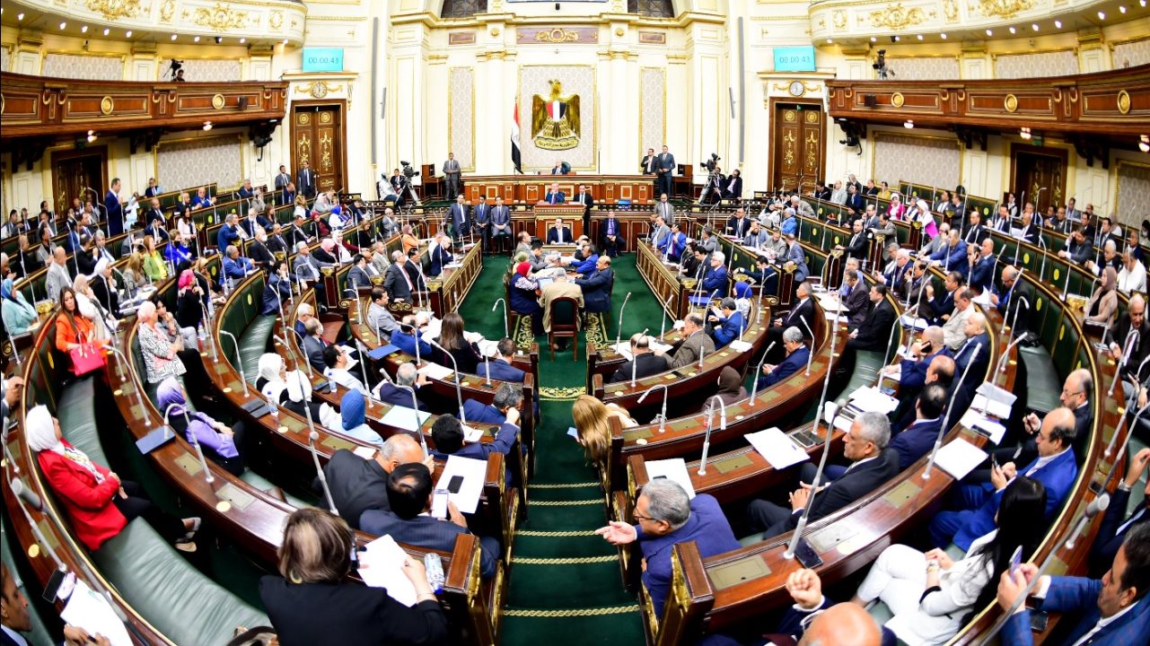 البرلمان يوافق مبدئيا على دمج خريجي البكالوريوس بـ كادر المهن الطبية
