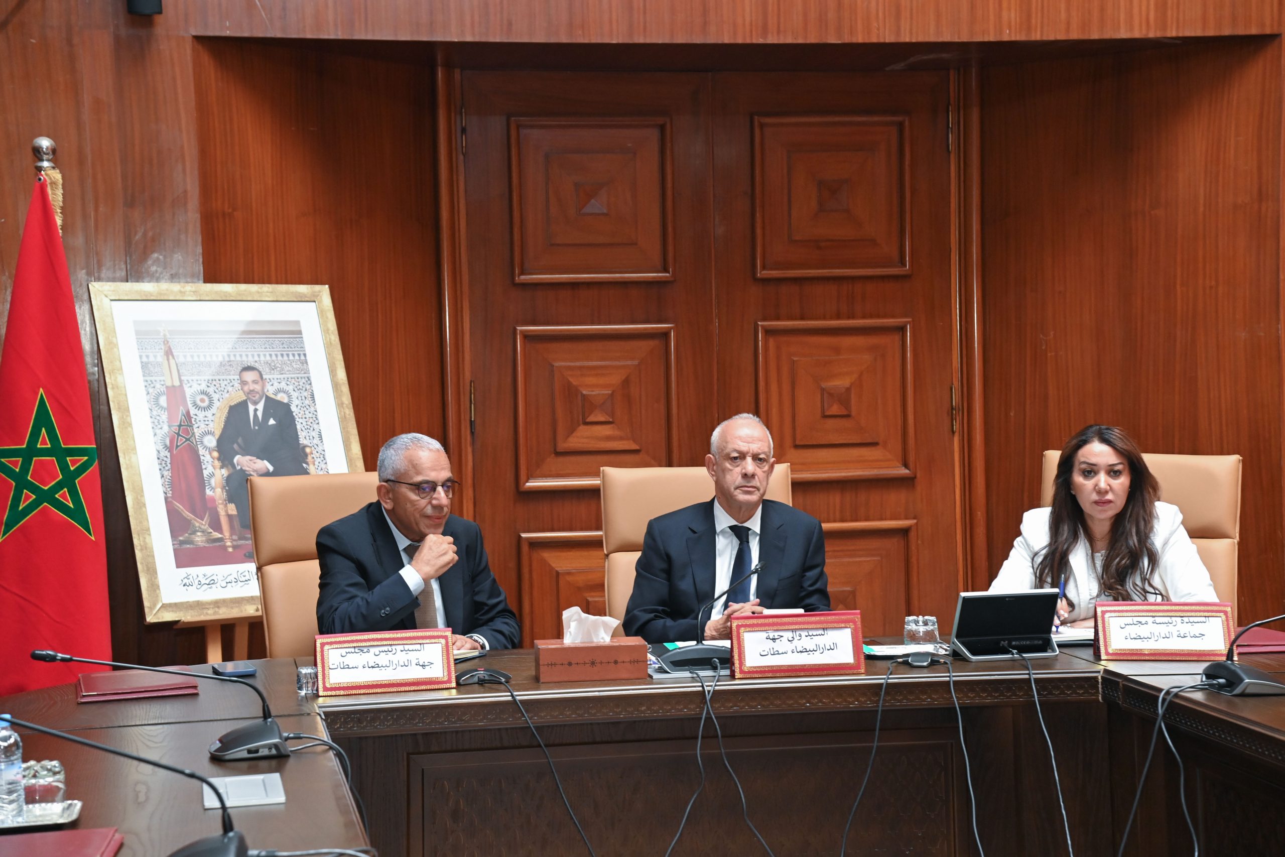 ✓ اجتماع حاسم بالدار البيضاء لتسريع أوراش الملاعب والبنيات التحتية قبل 2025 و2030