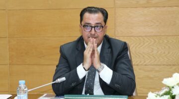 ✓ اجتماع رفيع بطنجة لتسريع الاستعدادات الكروية الكبرى