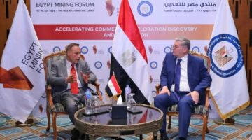 “البترول” تبحث مع “مناجم النوبة” التوسعات الجديدة في إنتاج الذهب