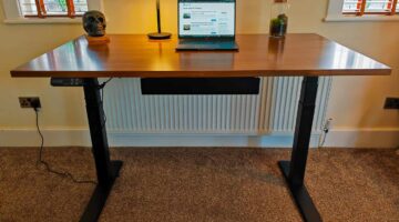أفضل مكاتب الألعاب (gaming desk) حتى عام 2025 – الجزء الثاني والأخير – وطني