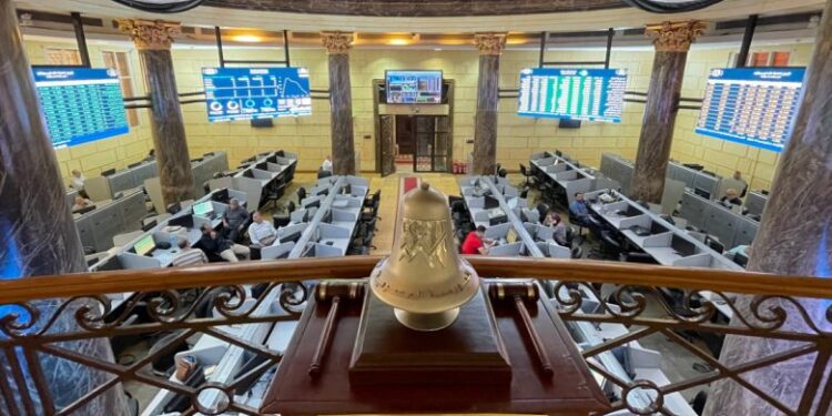 مؤشرات البورصة تترقب اجتماع لجنة السياسة النقدية بشأن الفائدة – وطني
