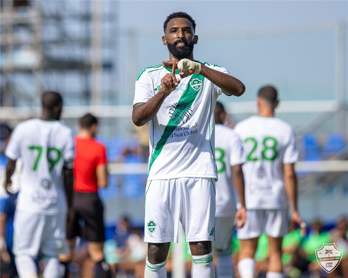 فيديو | الأهلي السعودي يفوز بثنائية على إلتشي الإسباني وديًا